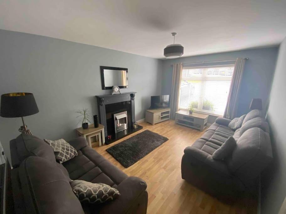 Villa Loughview Gardens - Family Friendly Omagh Exterior foto